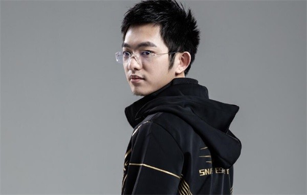 LPL今日首发:圣枪哥巅峰对决TheShy Maple缺