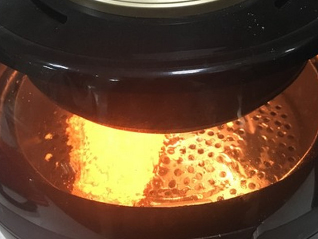 640