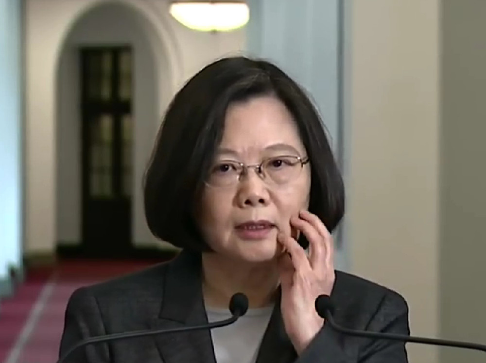 国台办发言人送蔡英文两绰号忽而大力水手