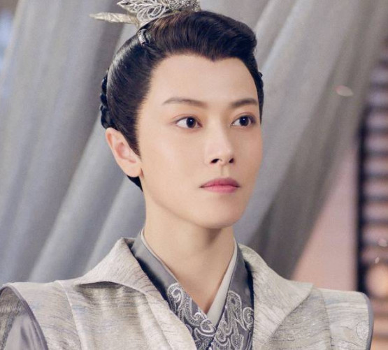 2年前《仙剑云之凡》配角走红,刑恩也在里面,一直没