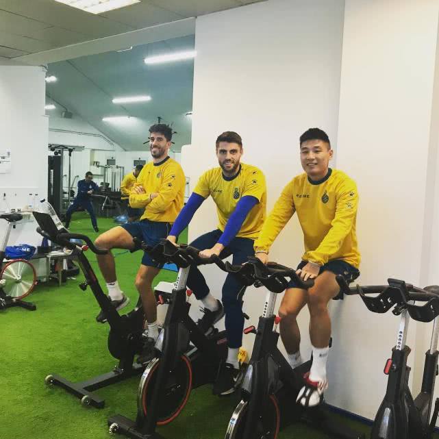 [体育早报]湖人超级报价浓眉哥 国王杯皇马晋级