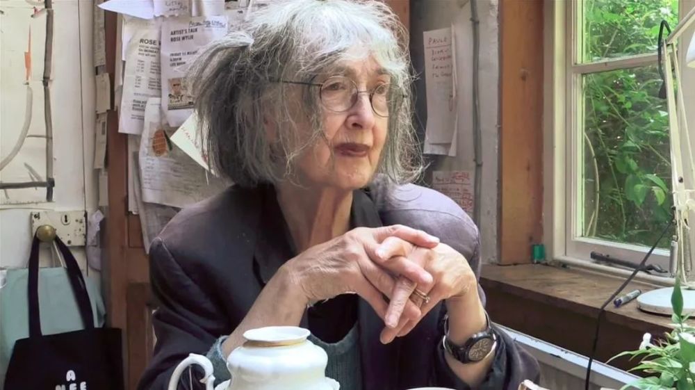 英国艺术家罗斯·怀利(rose wylie)