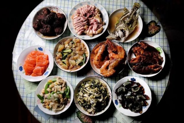 今日除夕!年夜饭,上海人的菜单和就地过年的新吃法都在这儿了
