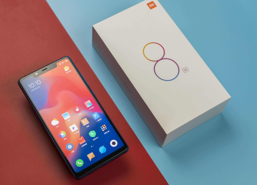 小米9外观设计基本确定,雷军投票给了这个设计