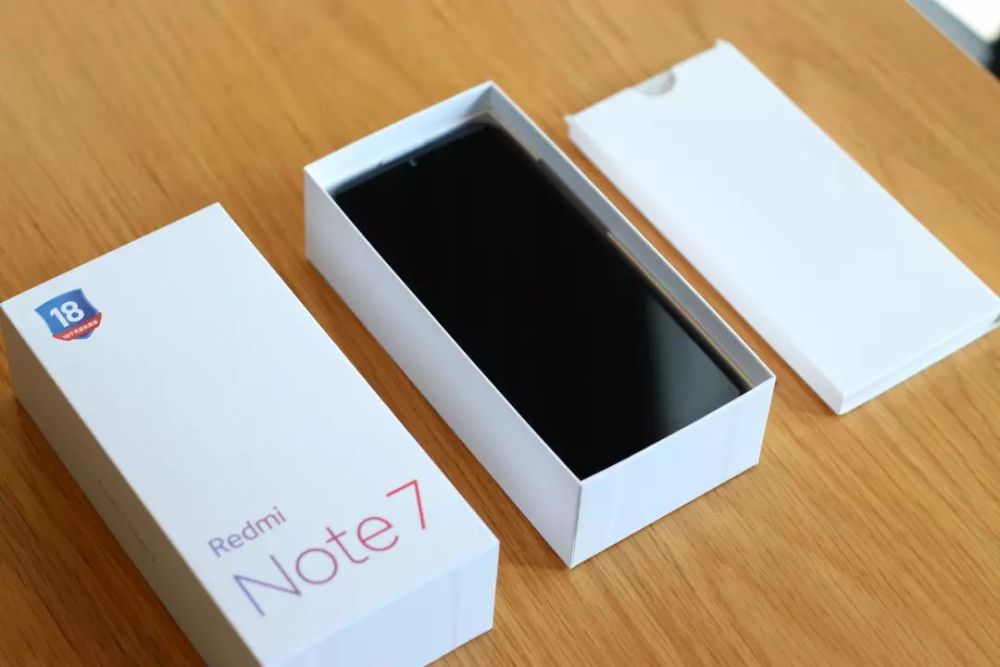 小米8青春版与红米Note7如何选?雷军是这么认