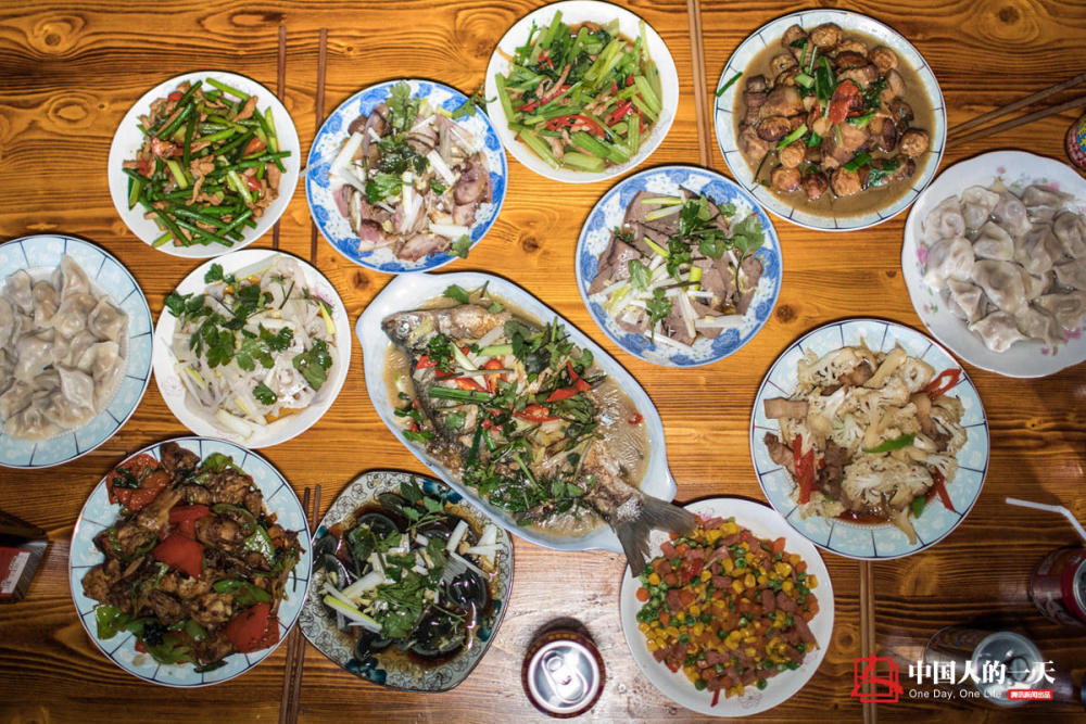 我的春节不放假:三代人生活在加油站 14年只回