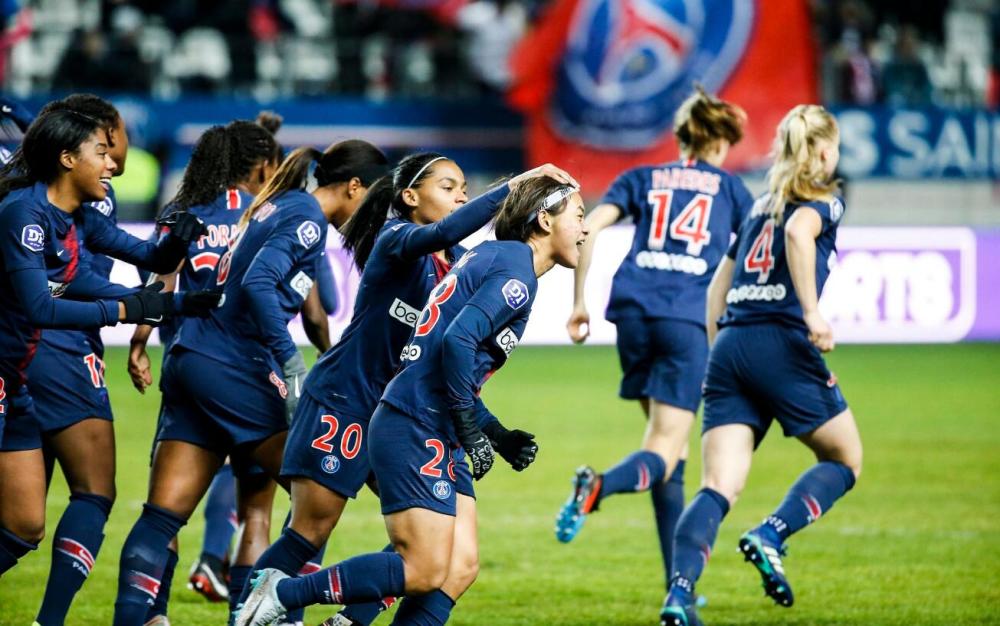 女足法甲-王霜开场17秒轰惊天世界波 率巴黎4