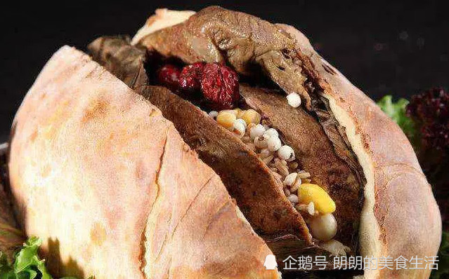 韩国人第一次吃叫花鸡,菜端上桌直接懵了,中国