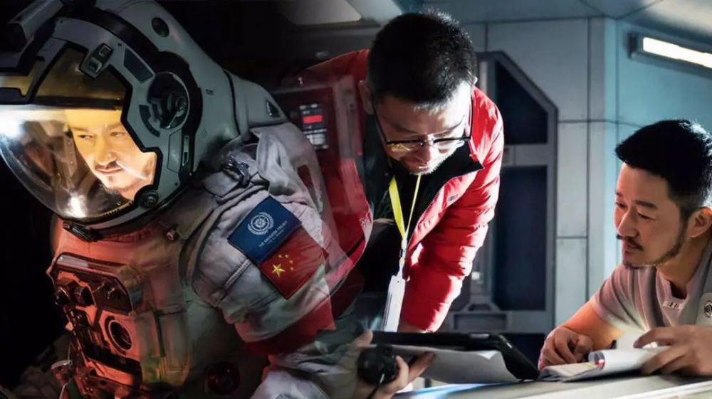 《流浪地球》:硬核科幻,土法炮制