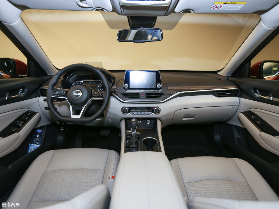 个个实力派 2018年上市重点中型车回顾