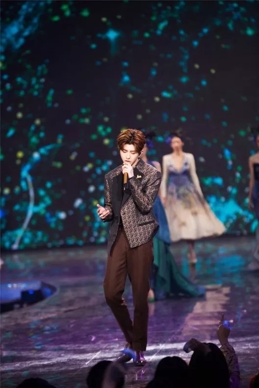 ���Ρ���������̨ͬ