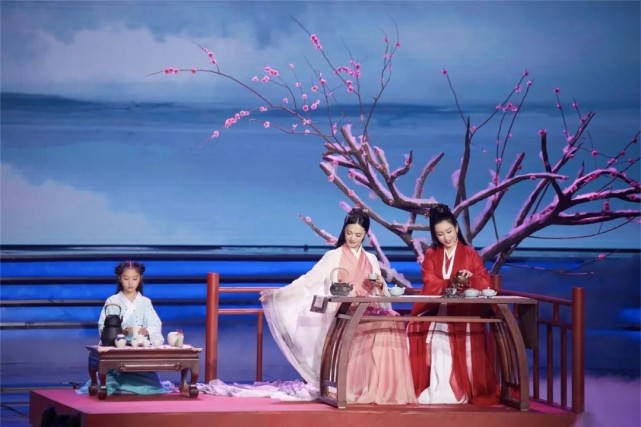 ����Сֻ���ഺ����