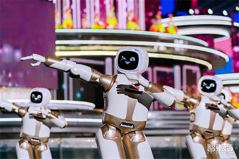 从飞天汽车到用AI P掉吴秀波,盘点今年春晚上