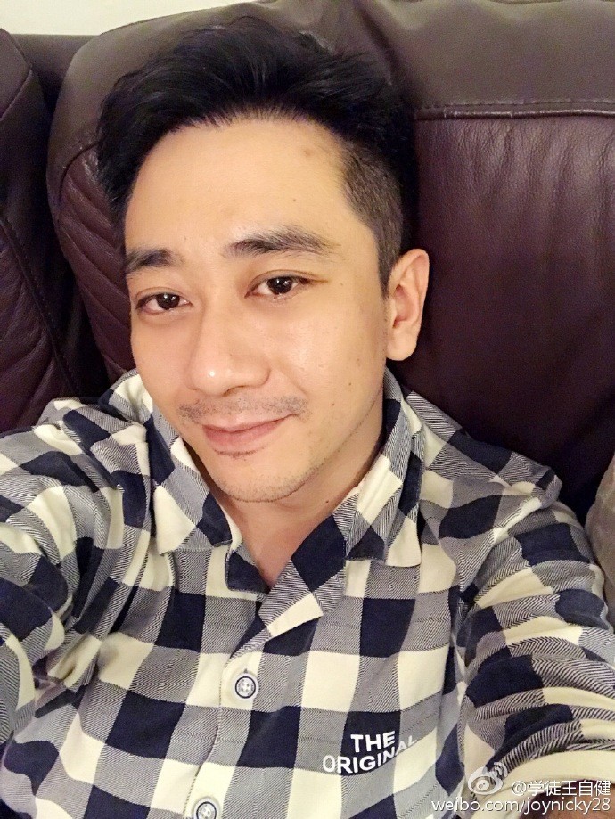 曾被老婆家暴坑到得抑郁症,王自健春晚强势复