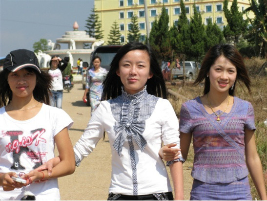 缅甸人口男女比例_缅甸各族人口