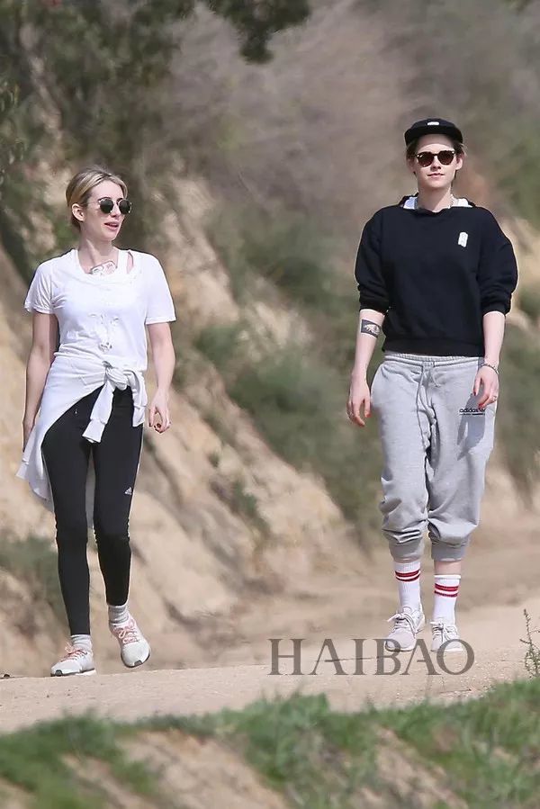 克里斯汀·斯图尔特 (kristen stewart) 2019年1月31日洛杉矶街拍