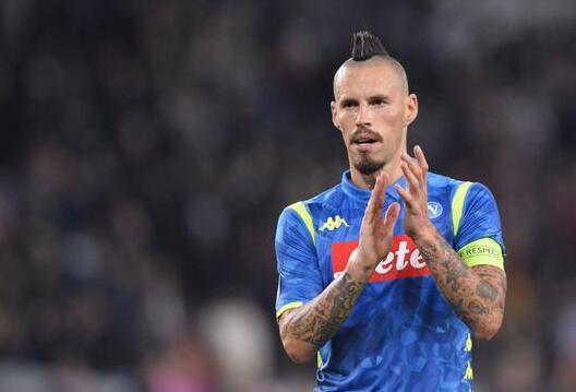 经纪人:哈姆西克希望去中国踢球 一方不尊重规