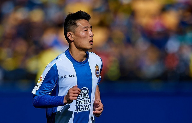 武磊首秀引徐根宝关注 组织队员一起观看直言