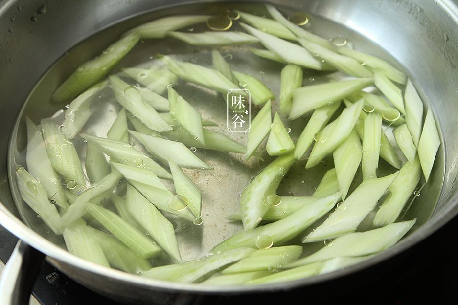 春节过后,这菜要多吃,隔三差五来一盘,清肠刮油