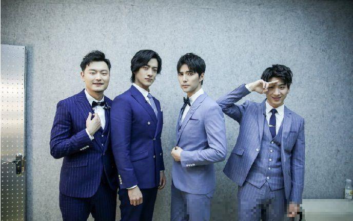 《歌手》重磅彩蛋:声入人心男团VS钱正昊