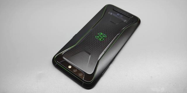 1800元买骁龙845处理器手机,电竞黑鲨游戏手
