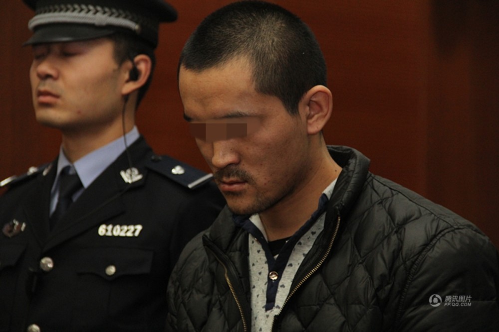 男子开车故意撞死人 被判死刑后腿软【图】