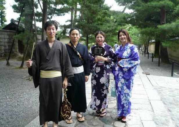 上海生活着20万日本人,其中以女性居多,有人知