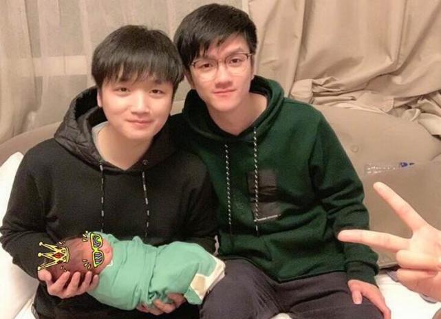 不叫小小鼻!若风为儿征名 网友:小名亚索英文名