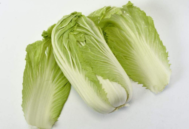 640