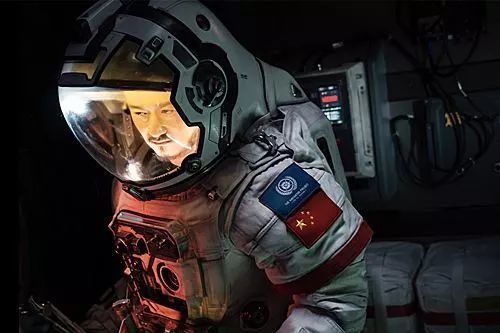 流浪地球:吴京这样的中国式父亲,为什么会培养