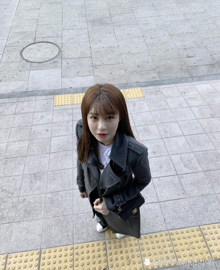 杜海涛为女友沈梦辰拍美照,沈梦辰发文表露满