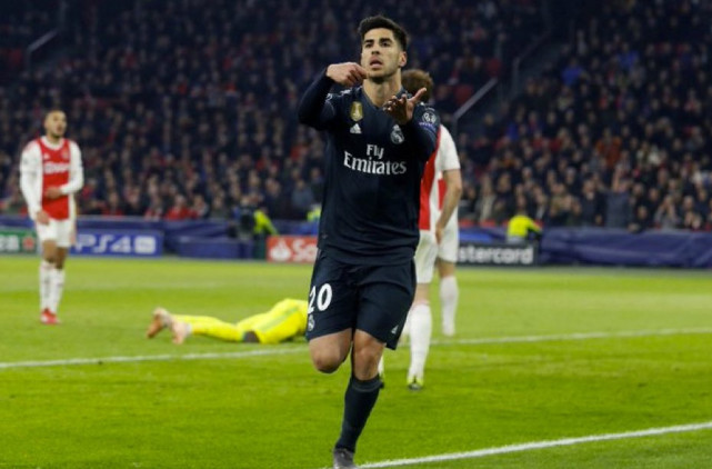 本泽马爆发背后靠零零后小孩 他2019年轰8球