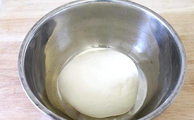 640