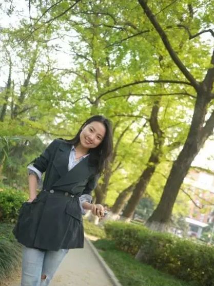 她是中科大最年轻美女博导,21岁保送香港读博