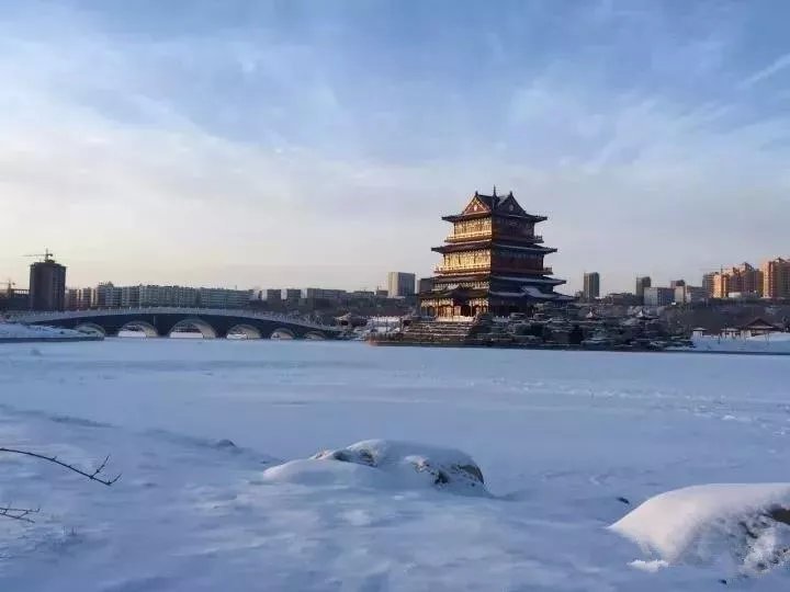 榆林人口图_榆林火车站图片