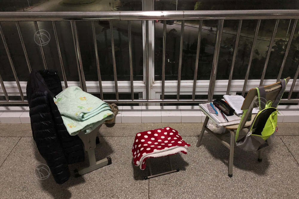 谷雨影像丨考研党的自白:早6晚11犯困挨冻 常