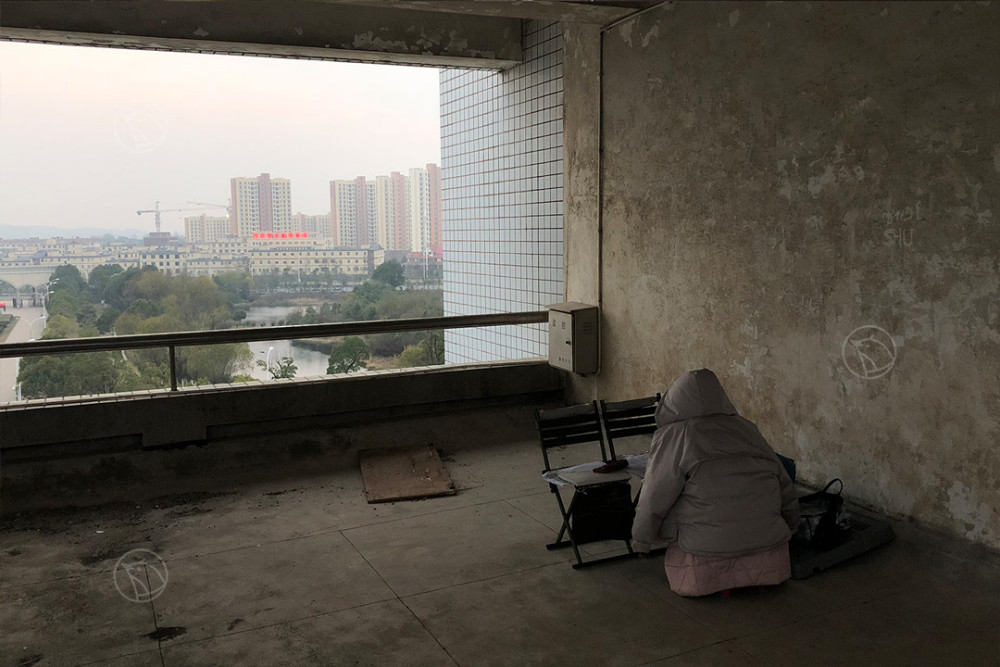 谷雨影像丨考研党的自白:早6晚11犯困挨冻 常