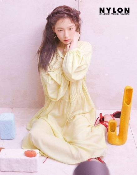 30岁却有18岁头像颜,金泰妍仙女感封面女生火心痛少女大片图片