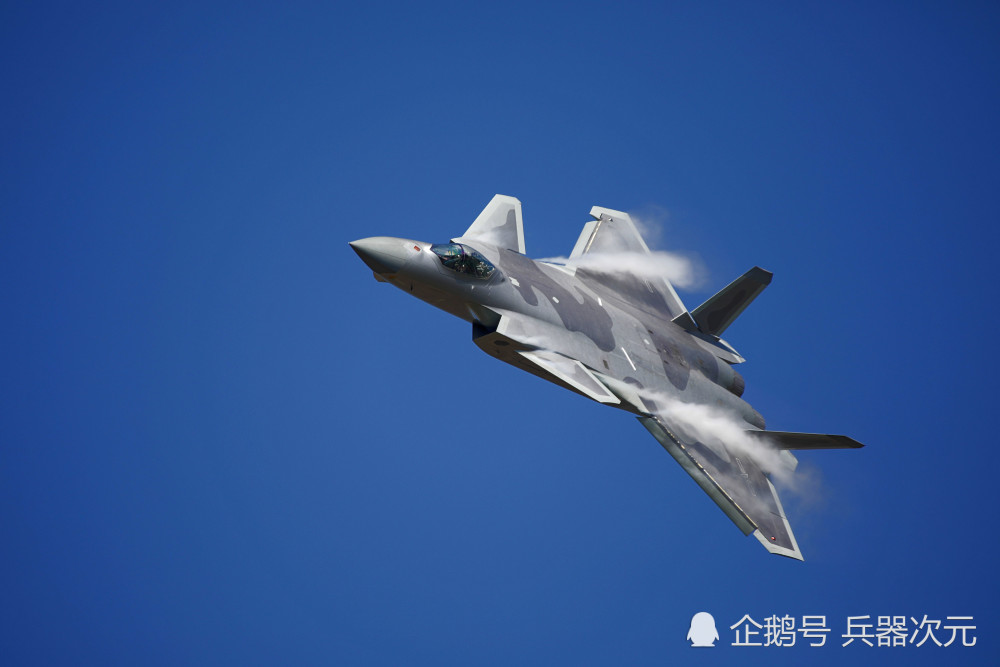 外媒评选19年度十佳战机,歼20屈居第8,排名竟还没f16高