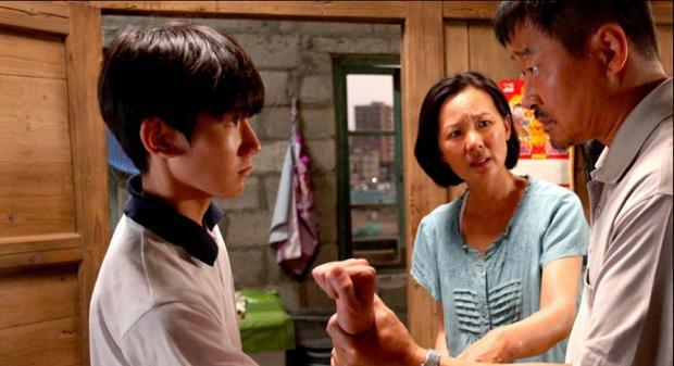 久天长》柏林获影帝后奖,究竟是什么看哭了王