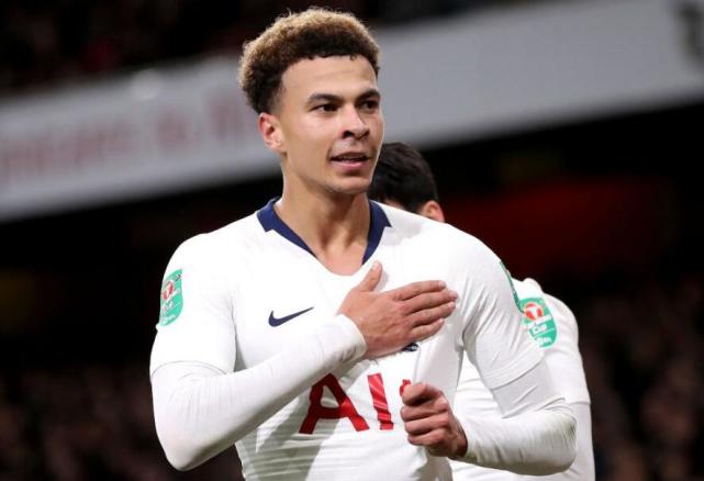 足坛前腰身价榜:丁丁压库鸟居首 阿里身价=2个