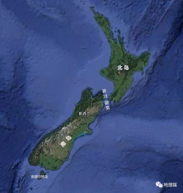 03 及新西兰在地理位置, 可知新西兰属温带海洋性气候, 但它的季节与