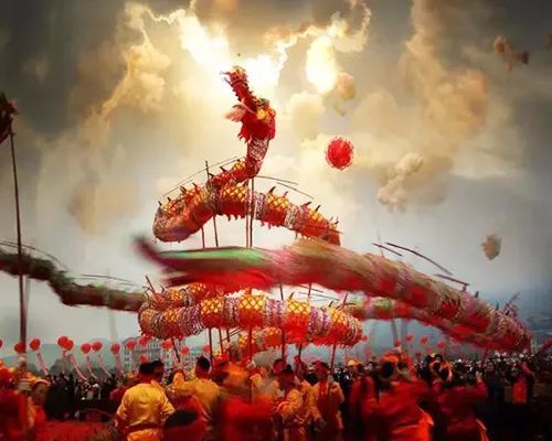 元宵节曾是古代情人节正月初十五对我和我的亲人来说元宵节是中国真正