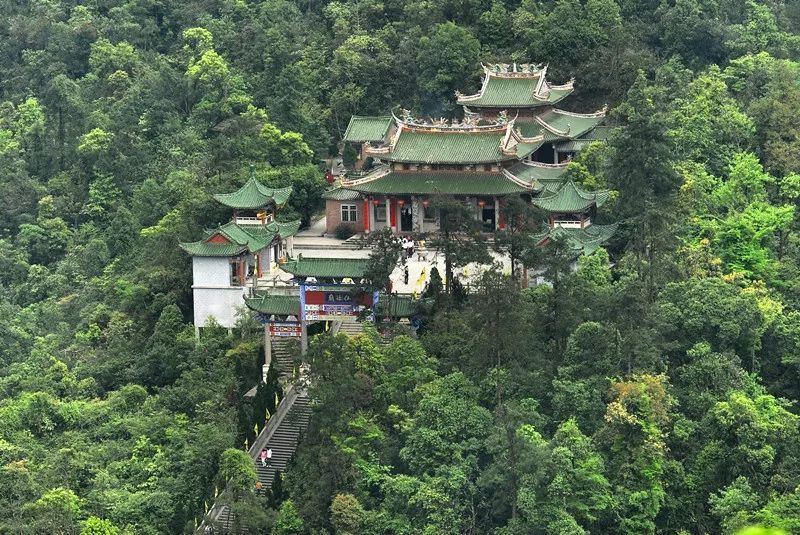 姑婆山仙姑庙会盛况空前,让我们一起来回顾精彩瞬间吧!