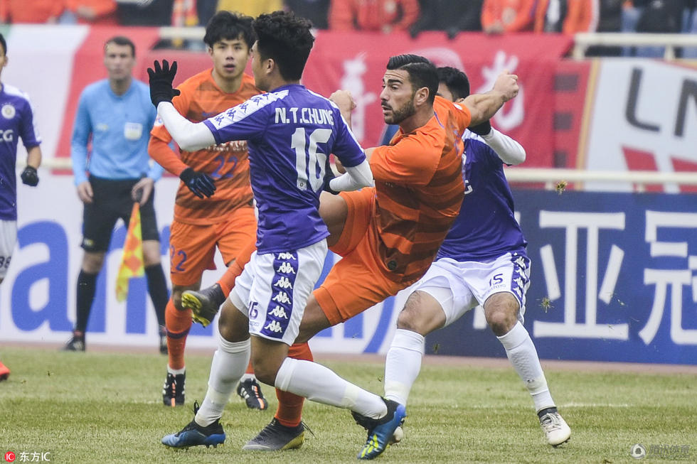 鲁能亚冠多数据被河内碾压 越南皇马脚法真不