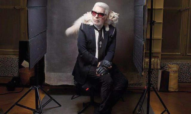 Chanel艺术总监老佛爷去世,回顾他的传奇一生