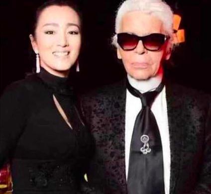 离世前的最后一刻还在工作,36年来从未缺席一