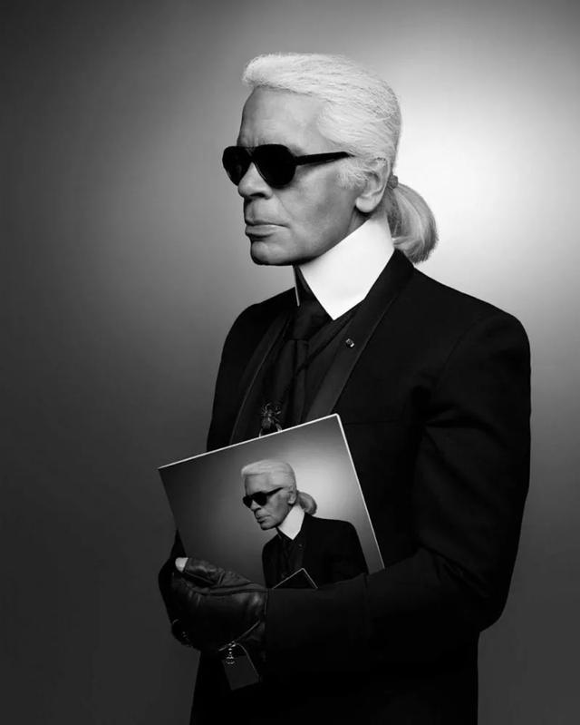 结婚不生小孩会孤独终老?老佛爷卡尔拉格斐给