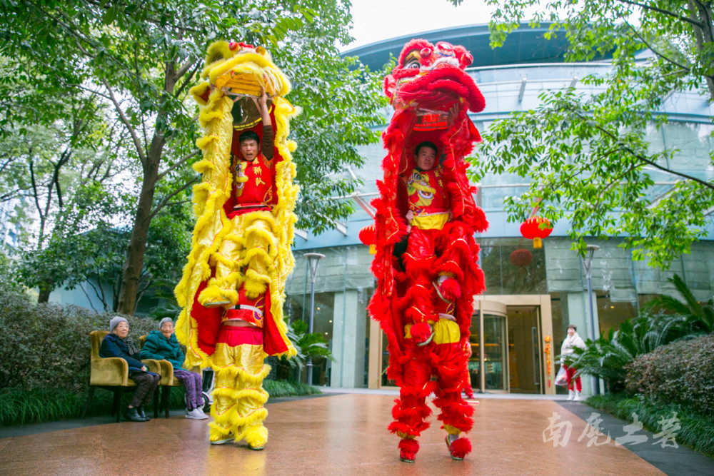 买不到元宵节故宫夜场门票,我们就自己玩