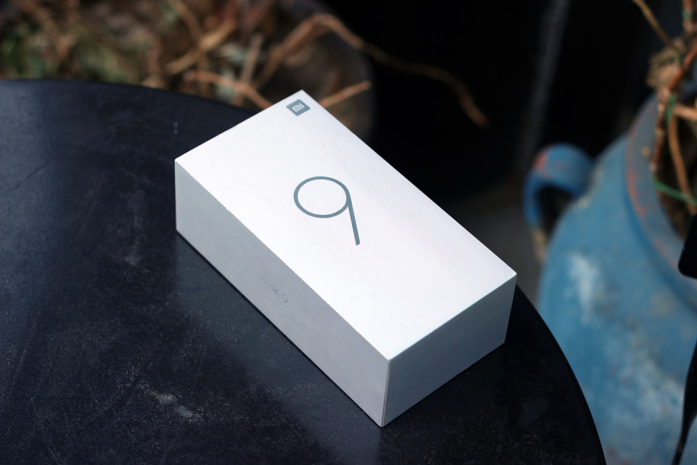 小米9真的这么值得买吗?真机上手实测,价格比